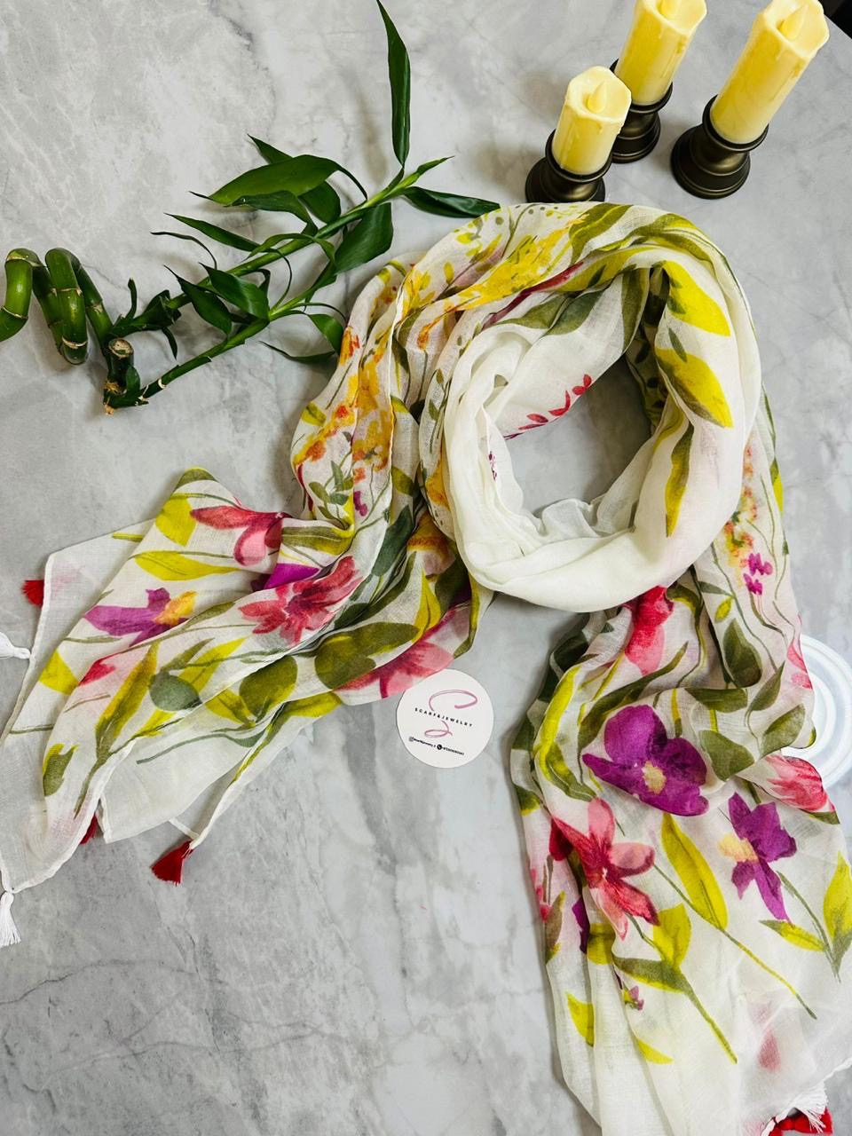 Flowers scarf