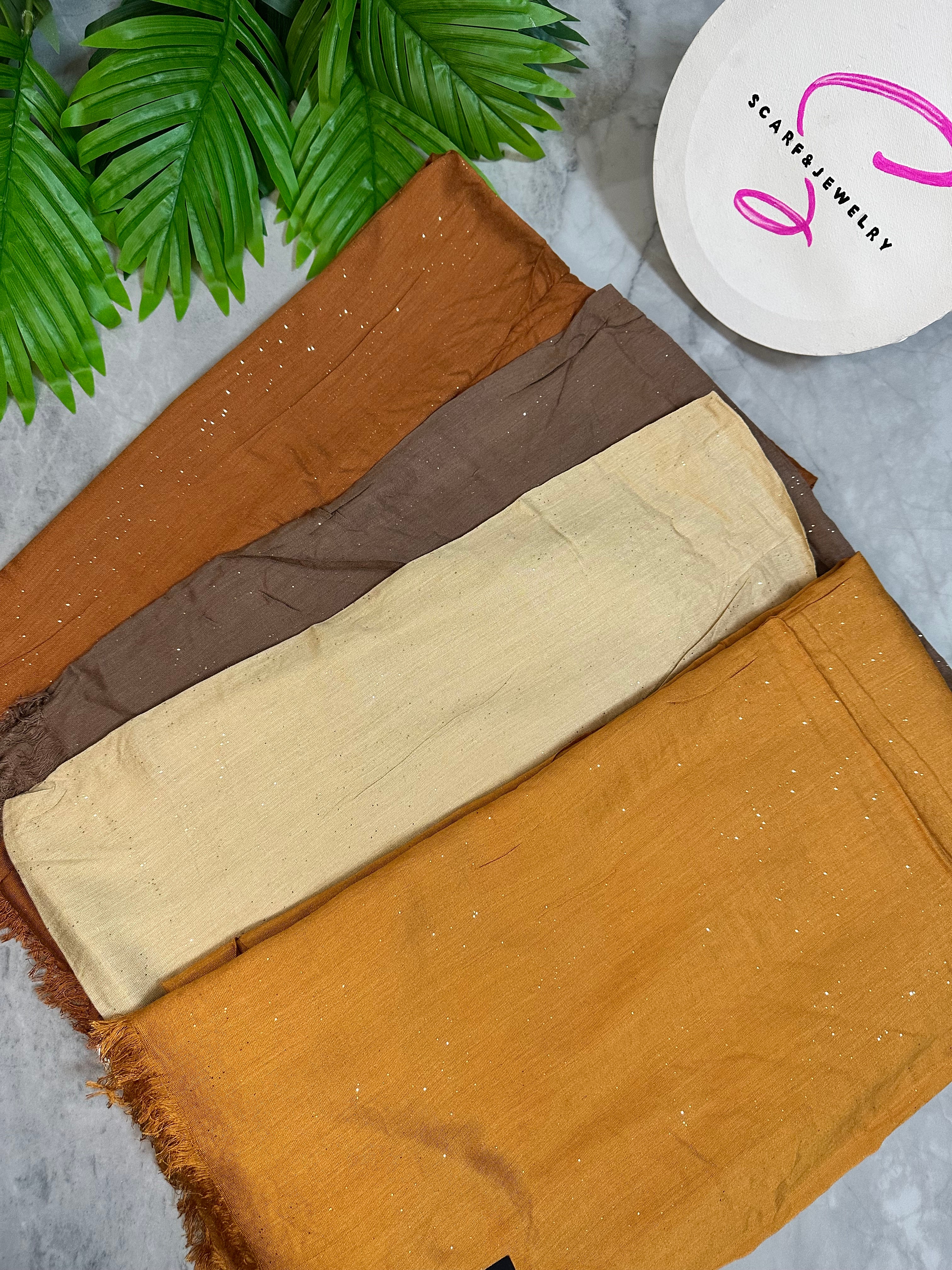 Cotton scarf with gilter